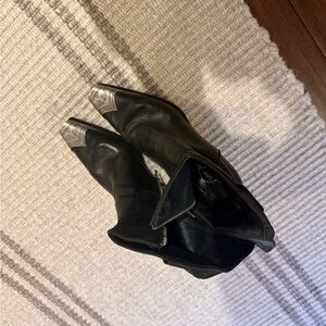 Vero Cuoio Black Leather Ankle Boots with Silver Accents